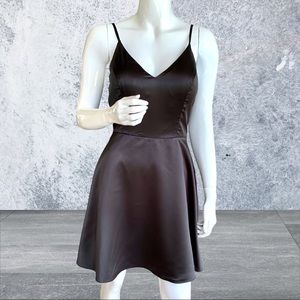 BE DARLIN FIT & FLAIR SATIN PARTY DRESS. SIZE 13/14